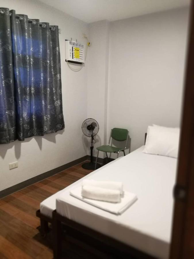 Overnight Villa Transient House Sorsogon ภายนอก รูปภาพ